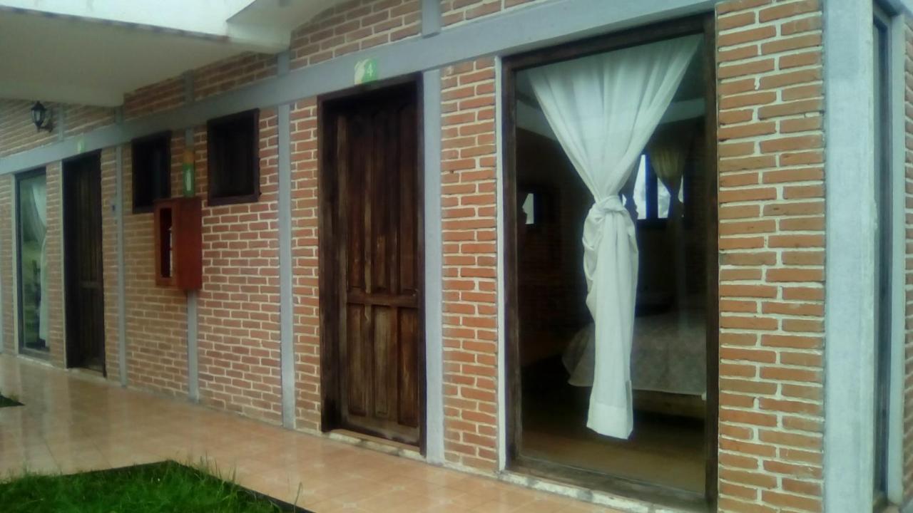Cabanas Entrada A La Sierra Hotel Zacapoaxtla Buitenkant foto